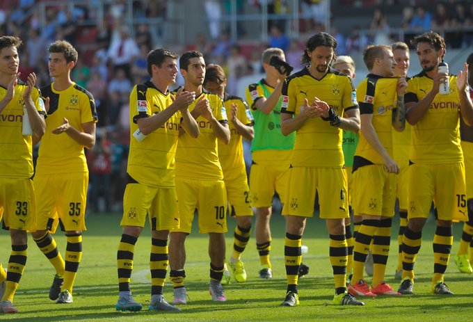 شادی بازیکنان دورتموند