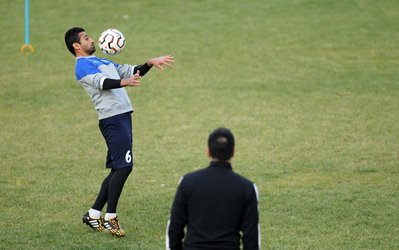 حاشیه‌های تمرین استقلال | مصدومیت ابراهیمی در پایان تمرین امروز استقلال