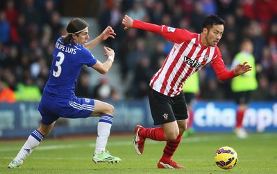 تمدید قرارداد مدافع آسیایی ساوت‌همپتون تا سال ۲۰۱۸