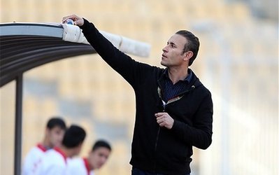 گل‌محمدی: کی‌روش بماند، حرمت مربیان ایرانی هم حفظ شود