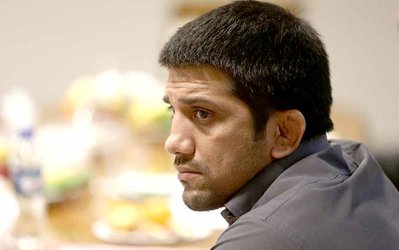 واکنش عجیب به پست اینستاگرامی علیرضا دبیر برای هادی نوروزی