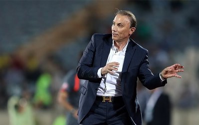 درخشان: باید طبق عرف به بازیکنان پاداش داد