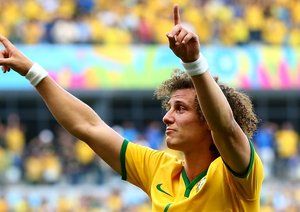 دیوید لوئیز|شادمانی دیوید لوئیز بعد از باز کردن دروازه شیلی.