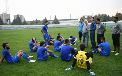 زمستان داغ آبی‌پوشان / چه بازیکنانی در نیم فصل از استقلال می روند؟