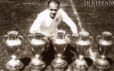 سه روز پس از تولد 88 سالگی، آلفردو دی‎‌استفانو درگذشت