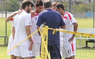 از حضور در ورزشگاه زیر نظر فیفا تا به خرید رفتن بازیکنان