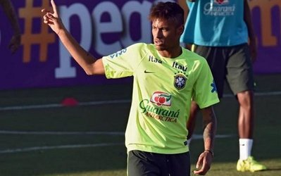 پاسخ رئیس بارسا به انتقال 300 میلیون یورویی نیمار به من‌یونایتد