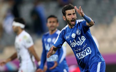 مدافع میلیاردی نیم‌فصل از استقلال می‌رود؟