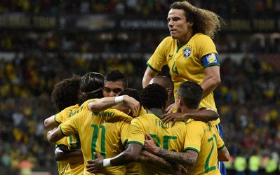 دوستانه | برزیل 1 - هندوراس 0 / پیروزی خفیف برزیل مقابل هندوراس / ثبت دهمین برد پی‌در‌پی سلسائو