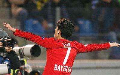 JOHN DUERDEN | ده بازیکن برتر قاره کهن در سال ۲۰۱۴ / پولادی باید تیم بهتری انتخاب می‌کرد