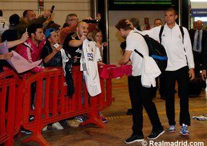 ورود کهکشانی‌ها به بارسلونا|None