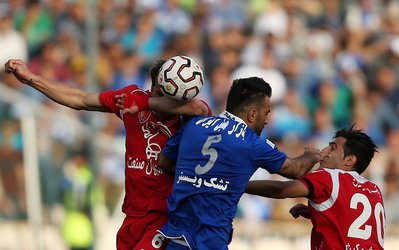 نورمحمدی: استقلالی‌ها کار سوشا را زشت می‌دانند اما بارها به هواداران ما ۴ نشان دادند