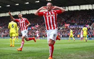 لیگ جزیره | استوک‌سیتی 3 - تاتنهام 0 / لستر سیتی 2 - ساوتهمپتون 0 / شکست سنگین اسپرز و باخت شاگردان کومان به سودِ لیورپولی‌ها