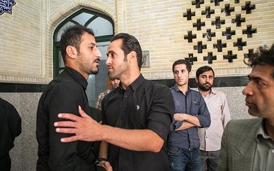 کریمی رو به مزاحمان سلفی: ولم کنید! حوصله ندارم...