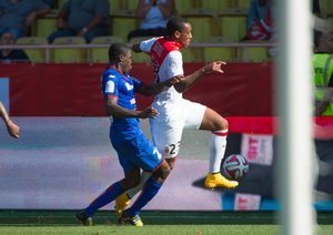 تقابل دو بازیکن نیس و موناکو