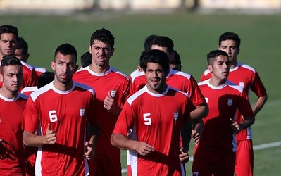 خاکپور 32 بازیکن را به تیم امید دعوت کرد