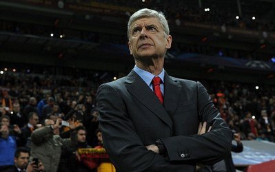 ونگر: اگر در لیگ اروپا می‌ماندیم شرایطمان بهتر می‌شد / حالا فقط به کسب سهمیه لیگ قهرمانان فکر می‌کنم