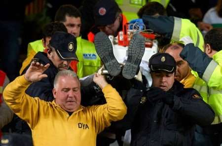 ELCHE-SPAIN-FEBRUARY-22-A-fan-_.jpg
