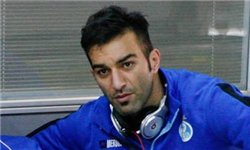 سر و ابروی عمران زاده شکست/بوسه تیموریان بر سر مدافع استقلال