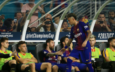 خداحافظی نیمار با هم تیمی‌هایش