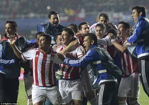 جشن بازیکنان پاراگوئه