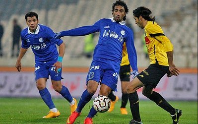 کرار: از تراکتورسازی، سپاهان و یک تیم آلمانی پیشنهاد دارم/ به زودی تصمیم قاطعی می‌گیرم