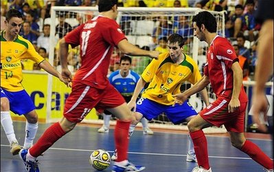 مخالفت کفاشیان با سفر تیم ملی فوتسال برزیل به ایران