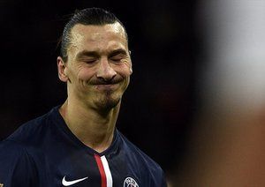 زلاتان ایبراهیموویچ|پاریس سن ژرمن 0 - 0 مون پليه / لوشامپیونه