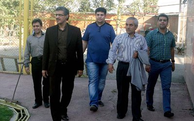 طاهری بالاخره با هواداران معترض پرسپولیس روبه‌رو شد