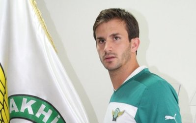 شایعات نقل‌وانتقالات سپاهان / سسار بوسنیایی زردپوش می‌شود؟ / سپاهان مشتری تیموریان و طالبی