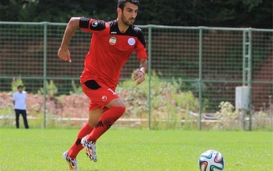 ماهینی:  آرزو داشتم کریمی را از نزدیک ببینم/ پیراهن پرسپولیس را با پول عوض نمی‌کنم