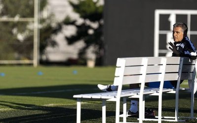 ستون یکشنبه‌های متافوتبال: فوتبال‌فارسی[درباره فوتبال ایران] | تاملاتی درباره جام‌ملت‌های آسیا / آیا کی‌روش همچنان به بازی دفاعی اصرار دارد؟