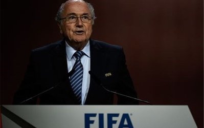 انتخابات فیفا | بلاتر: اگر نام 2 کشور دیگر از پاکت درمی‌آمد دیگر این بحث‌ها مطرح نمی‌شد!