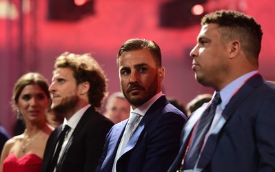 تولد روز | دیوار برلین 42 ساله شد