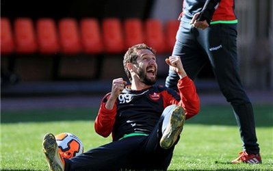 خلعتبری: با پرسپولیس قرارداد دارم و دوست دارم بمانم