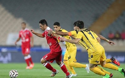 لیگ برتر | حاشیه پرسپولیس - نفت مسجدسلیمان / بی‌اعتنایی درخشان به عالیشاه و ناراحتی حقیقی از تعویض