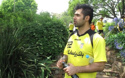 فروزان با جدایی موقت از استقلال موافقت کرد