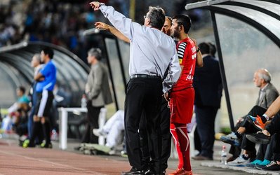 اتفاق روز | محسن مسلمان ورزشگاه آزادی را ترک کرد