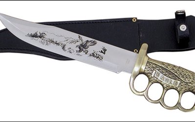 لیگ دسته دو | چاقو کشی در بازی آلومینیوم اراک - کارون اهواز | بازیکن اراکی چاقو خورد