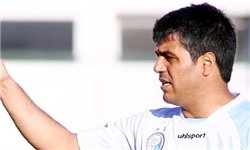 جام شهدا | حاشیه استقلال - تراکتور / درگیری شدید بین مربیان تراکتور با همدانی!