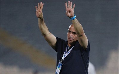 منصوریان: غیر از تمدید قرارداد با پادوانی، تمام خواستههایم برآورده شد / مطمئنم سيدجلال بازيكن ما است!