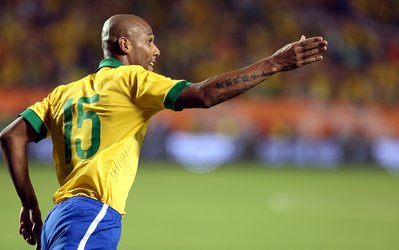 مایکون: "من اساساً آماده به دنیا آمده ام"