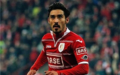 پیروزی چارلتون در حضور رضا قوچان نژاد