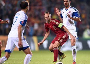 آندرس اینیستا|لوکزامبورگ 0 - 4 اسپانیا / مقدماتی یورو 2016