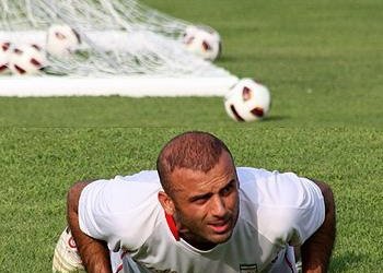 سید جلال حسینی: از تیم ملی انتظار معجزه نداشته باشید/ مقابل بحرین همیشه مشکل داشتیم