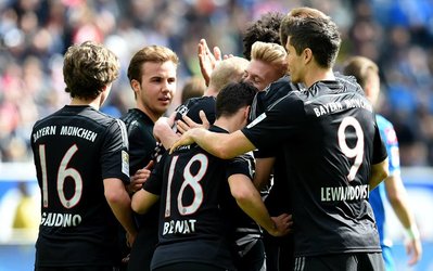 بوندسلیگا | هوفنهایم 0 - بایرن 2 / دورتموند 3 - پادربورن 0 / پیروزی شاگردان پپ برابر روستانشینان / صعود دورتموند به رده‌ی هشتم + چیدمان، ویدئوی مسابقه و گزارش تصویری