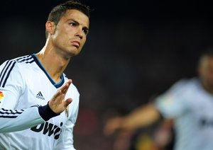 گالری تصاویر زمینه کریستیانو رونالدو