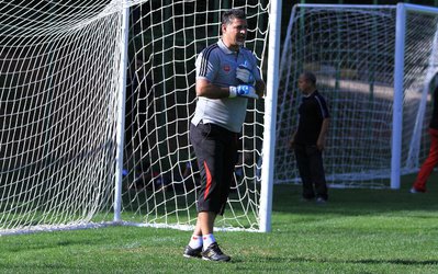 پیروزی تیم بنگر مقابل یاران دایی و نوری/ مدافع برزیلی از فردا استارت می‌زند