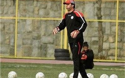 عزیزیان: دروازهبانهای تیم امید مرا به کار بیشتر ترغیب میکنند