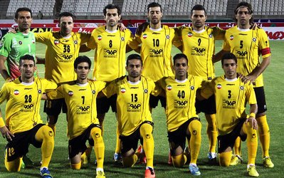 نویدکیا 30 درصد از قرارداد خود را به سپاهان بخشید